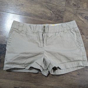 J Crew broken-in Chino classic twill city fit